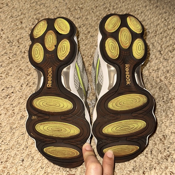 W7 Reebok Runtone - Picture 5 of 6